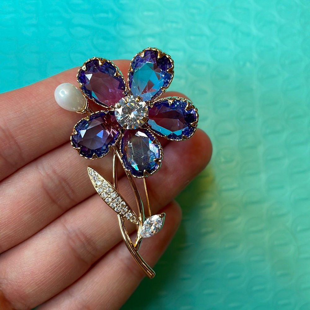 Flower Brooch Pin Jewelry
